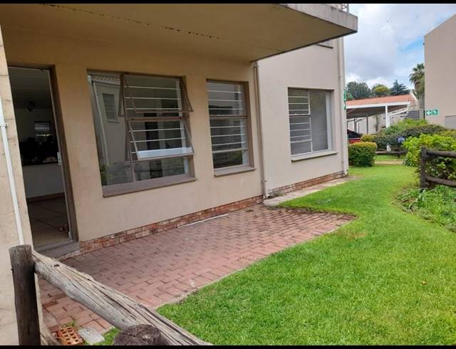 0 BEDROOM PROPERTY TO RENT IN BEDFORD GARDENS